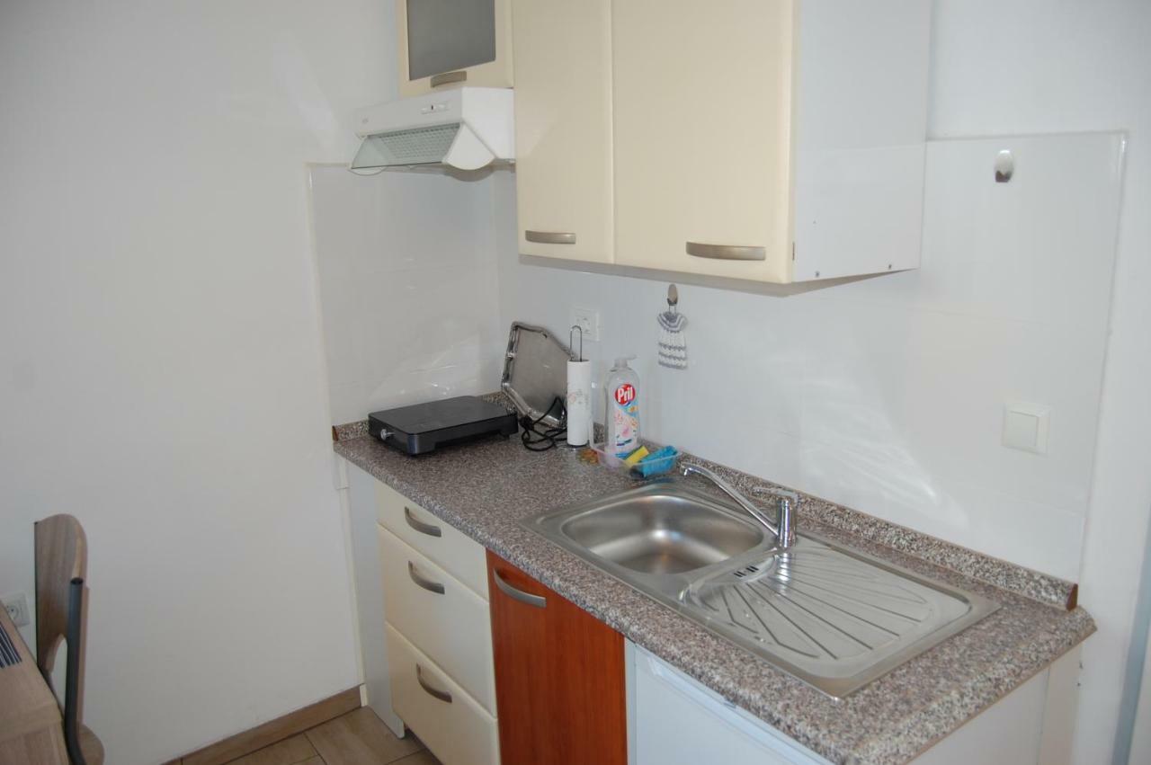 Apartments Dana Изола Экстерьер фото